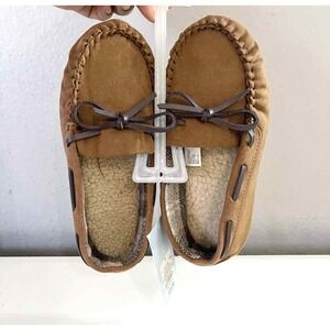 Boys Shoes moccasin slippers Size 1 Youth